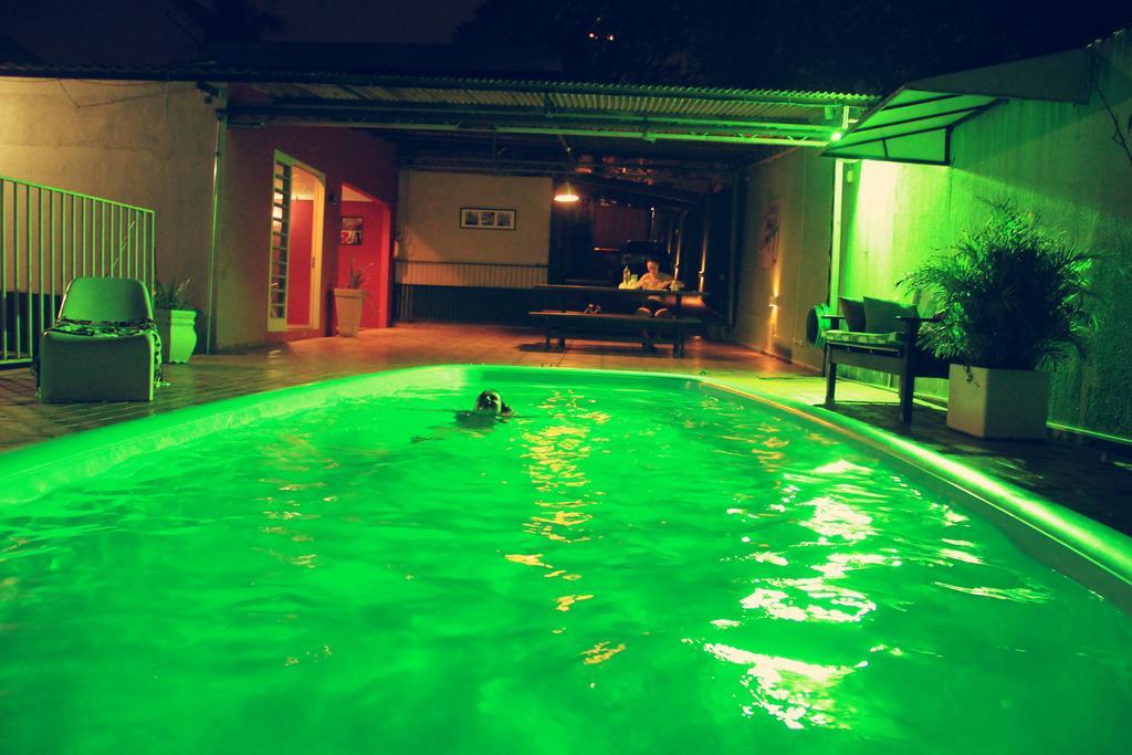 Iguassu Guest House ฟอสดูอีกวาซู ภายนอก รูปภาพ